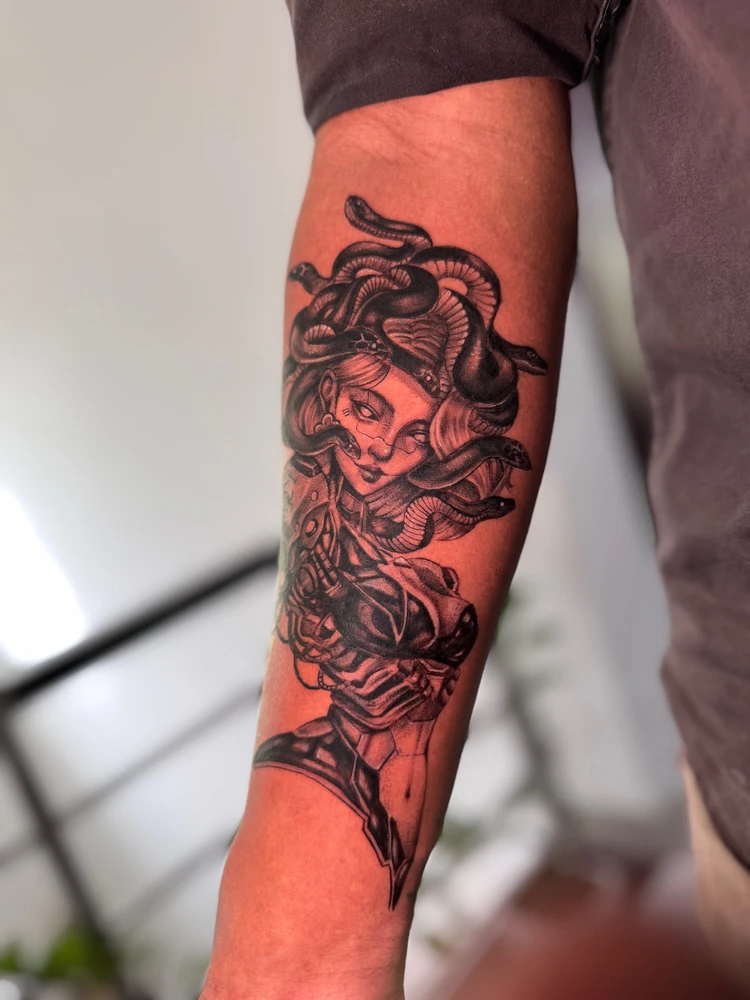 GIF uploaded by Himura Battousai