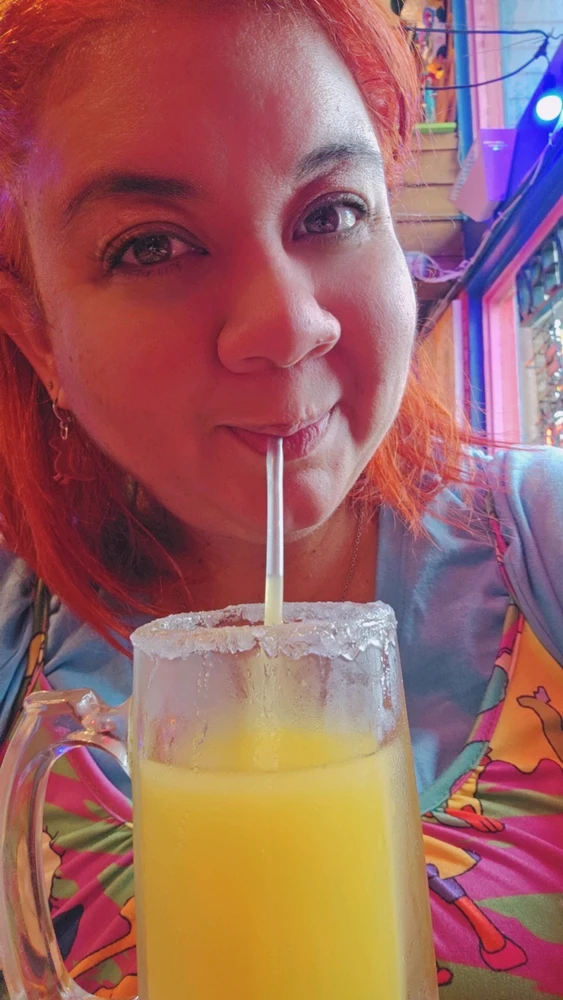 GIF uploaded by Karol