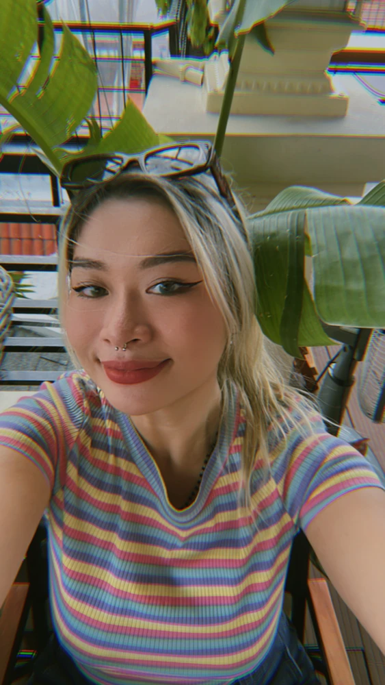 GIF uploaded by Scarlett