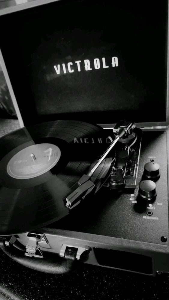 GIF uploaded by Sarah