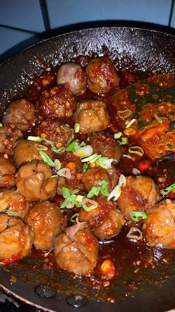 GIF uploaded by Moon Anaa