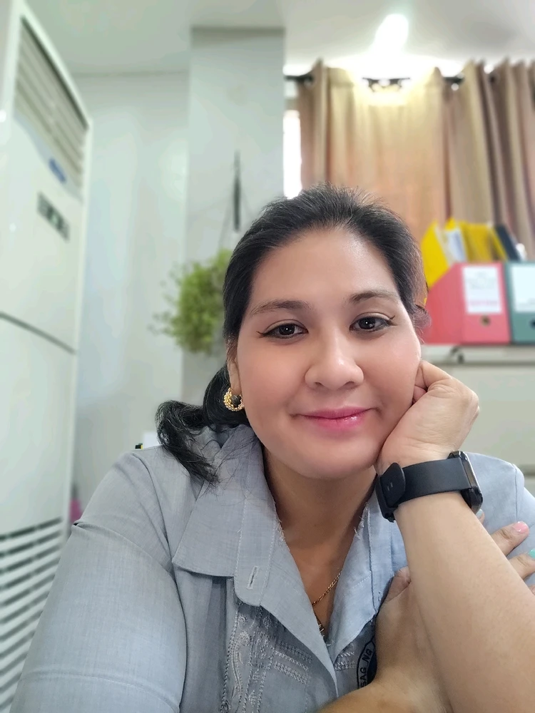 GIF uploaded by Maria