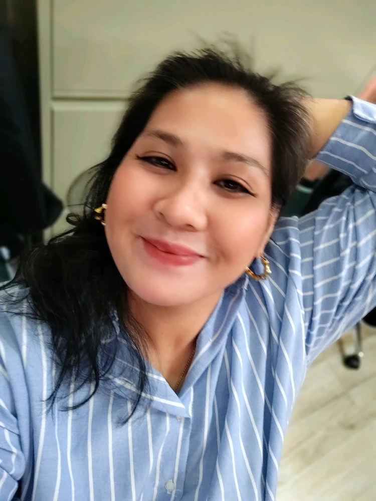 GIF uploaded by Maria