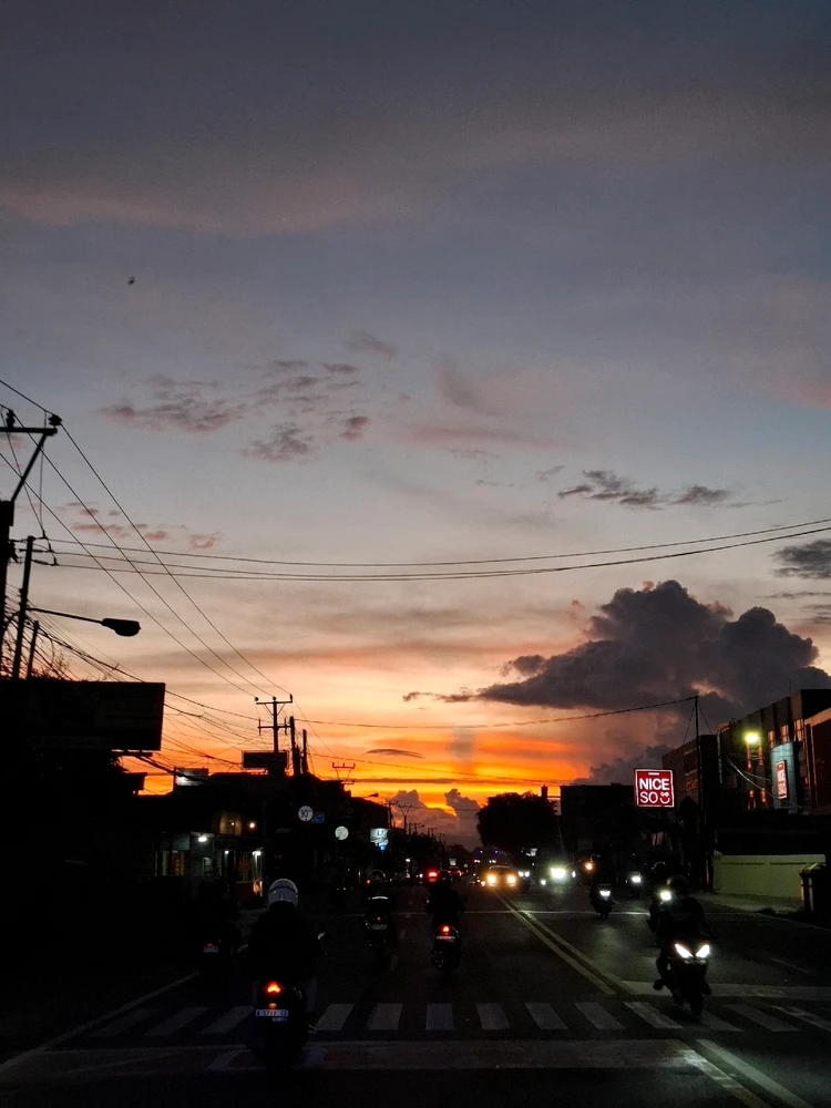 Gambar diunggah oleh Putrialee