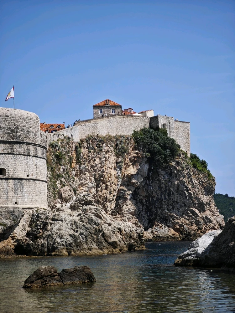 Зображення завантажив Anna