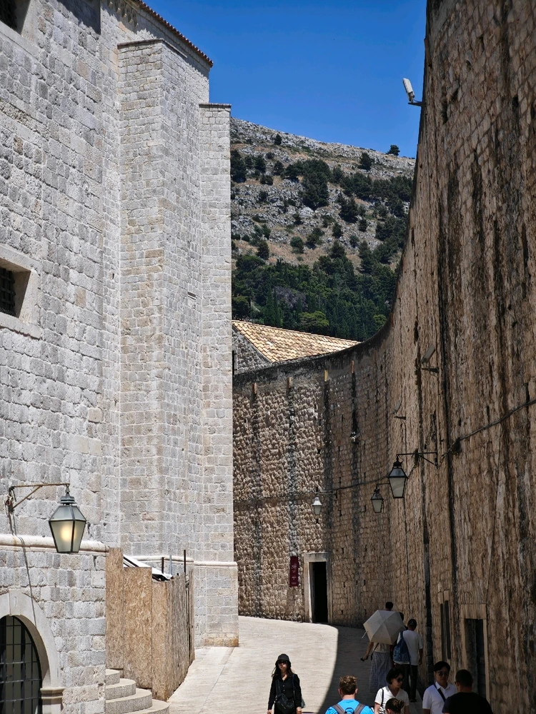 Зображення завантажив Anna