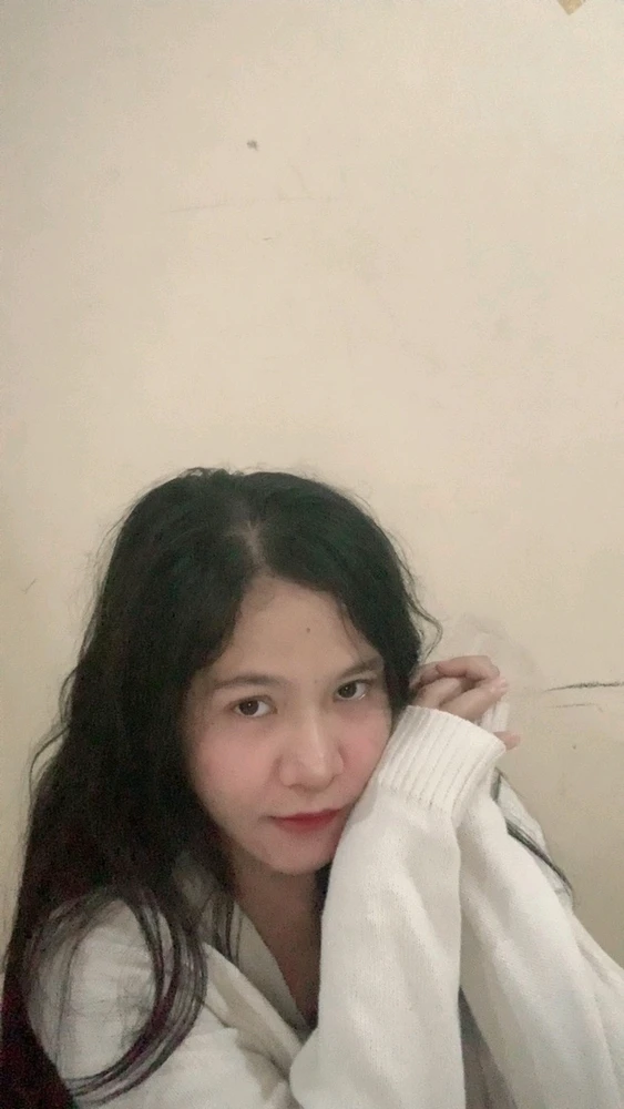 GIF diunggah oleh Ike