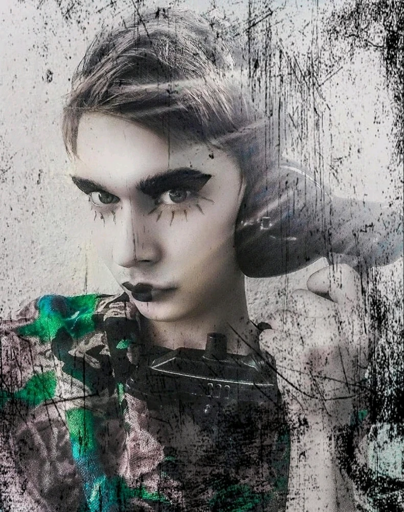 GIF загрузил Иван