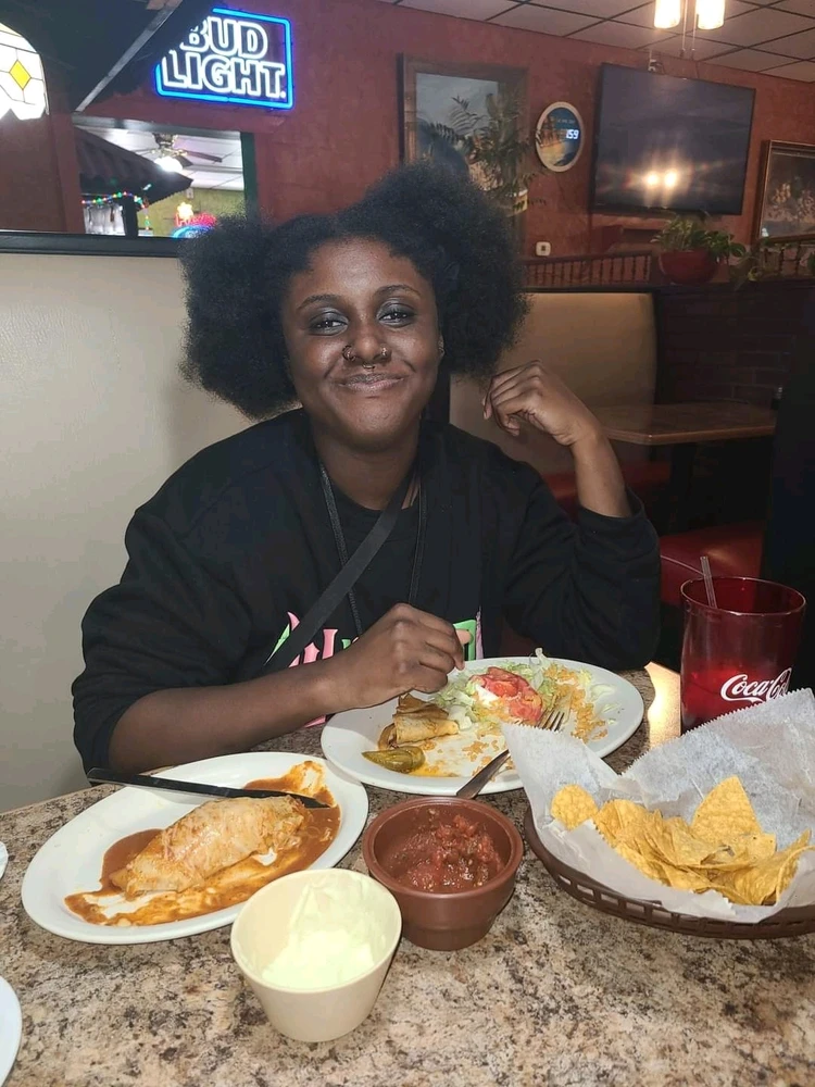 Duab xa los ntawm Selena