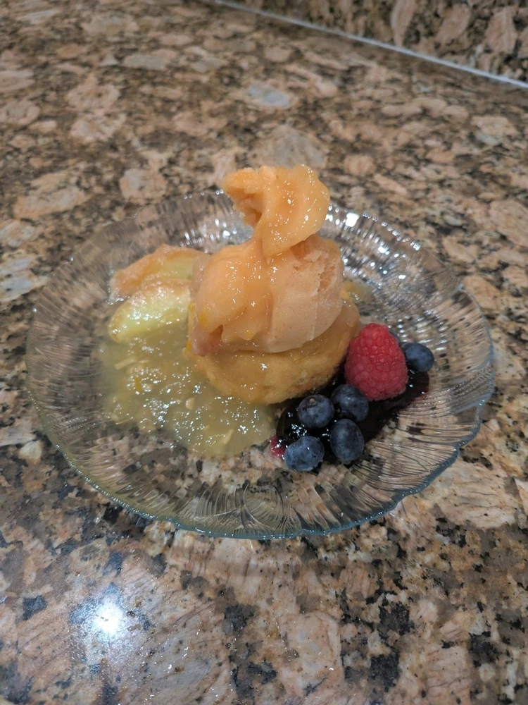 GIF uploaded by Alfredo