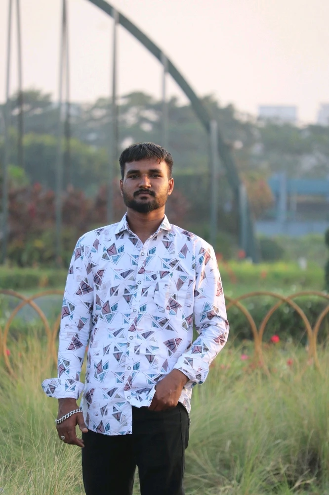 GIF uploaded by 𝐏𝐢𝐲𝐮𝐬𝐡. 🙋🏻‍♂️