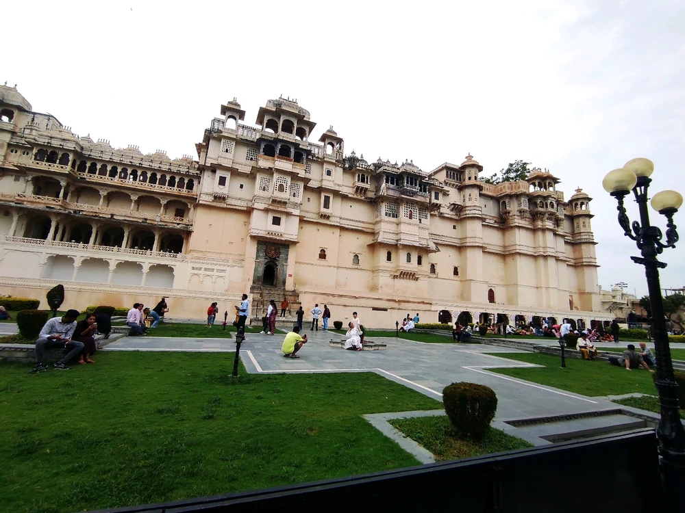 GIF uploaded by Kartik