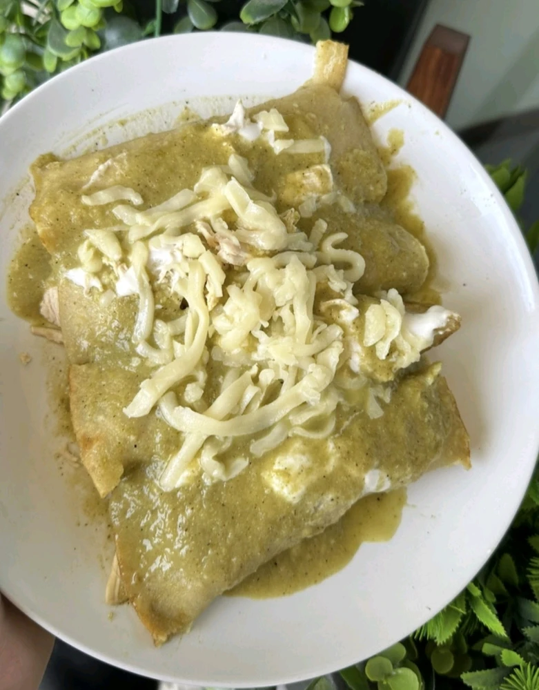 GIF uploaded by Bebe🧜🏻♀️🌖🌠