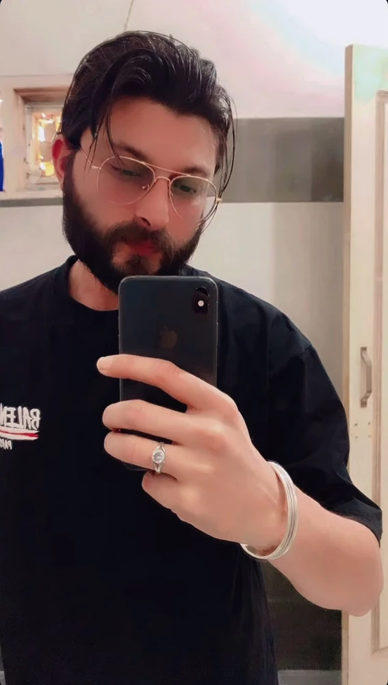 GIF uploaded by Harry