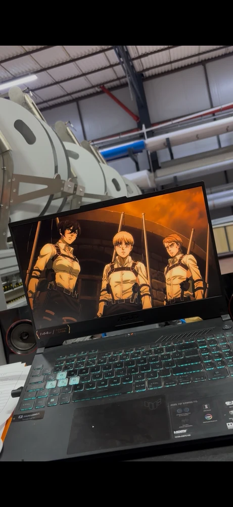 Emre tarafından yüklenen GIF