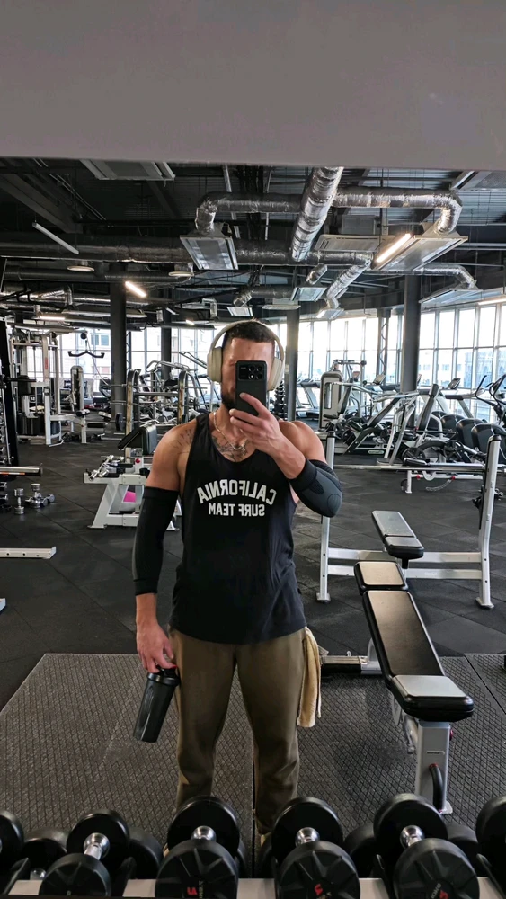 GIF загрузил Павел