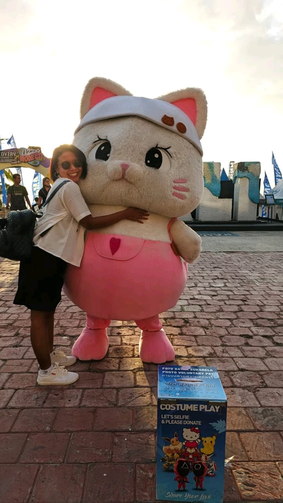 GIF diunggah oleh TATA