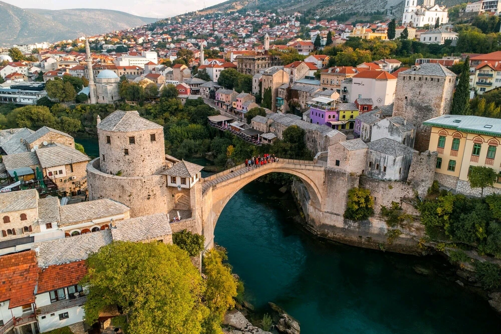 Screw Paris.. take me to Bosnia!