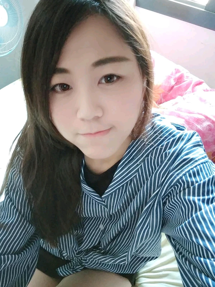 Jin上传的GIF