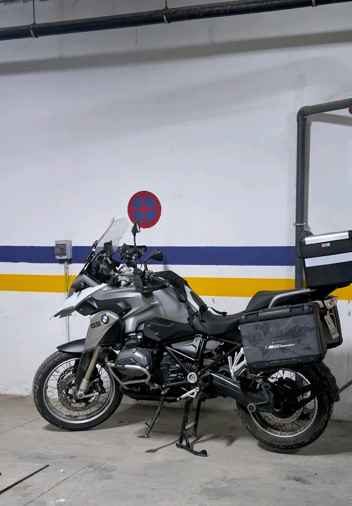 GIF diunggah dening Nikou