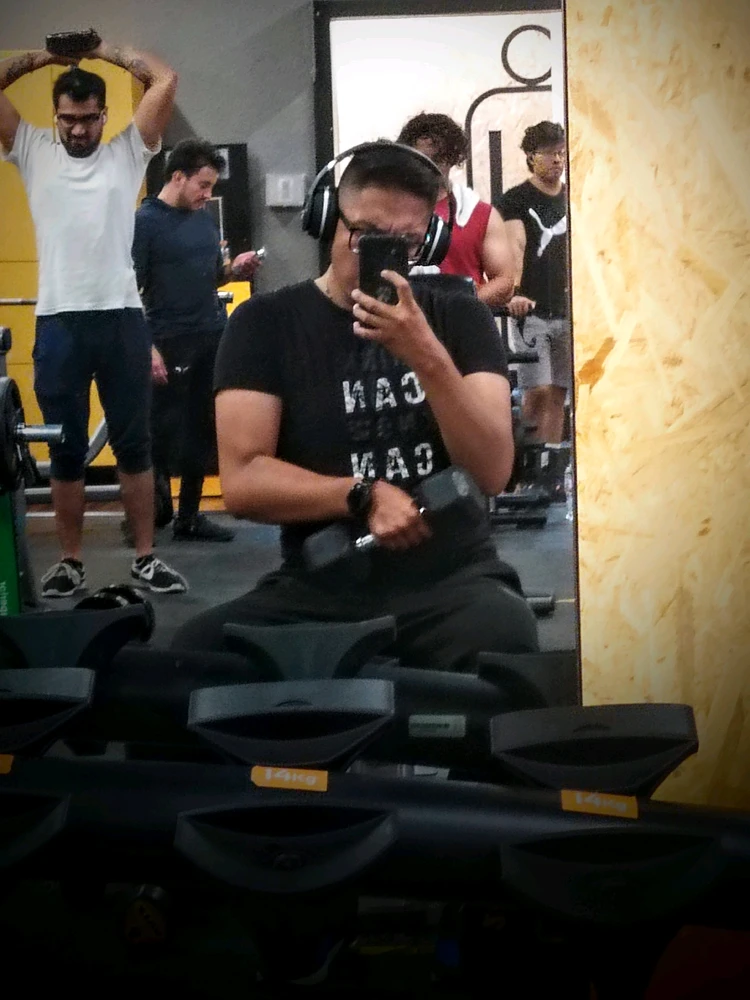 GIF subido por TIBURON