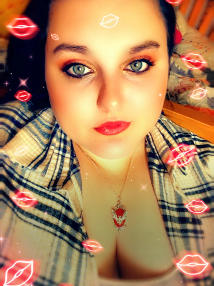 GIF uploaded by Kirsty🍄❤️