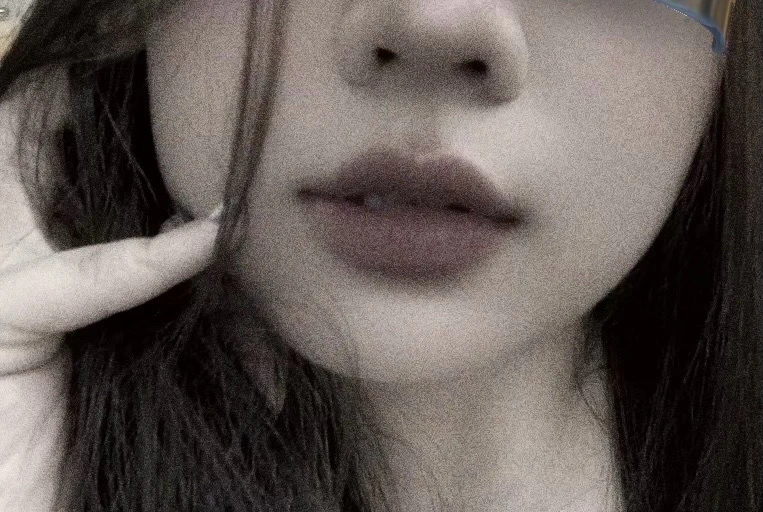 GIF được Miiiuuuu tải lên