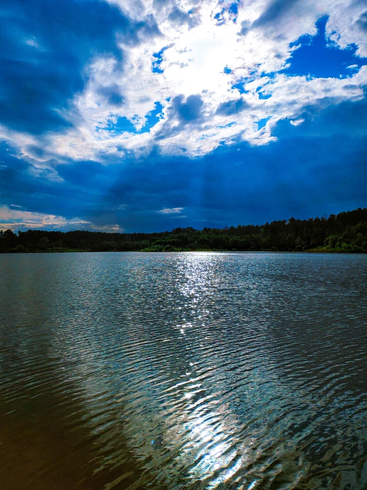 Фото загрузил 🅦🅣🅕ⓄⓍ