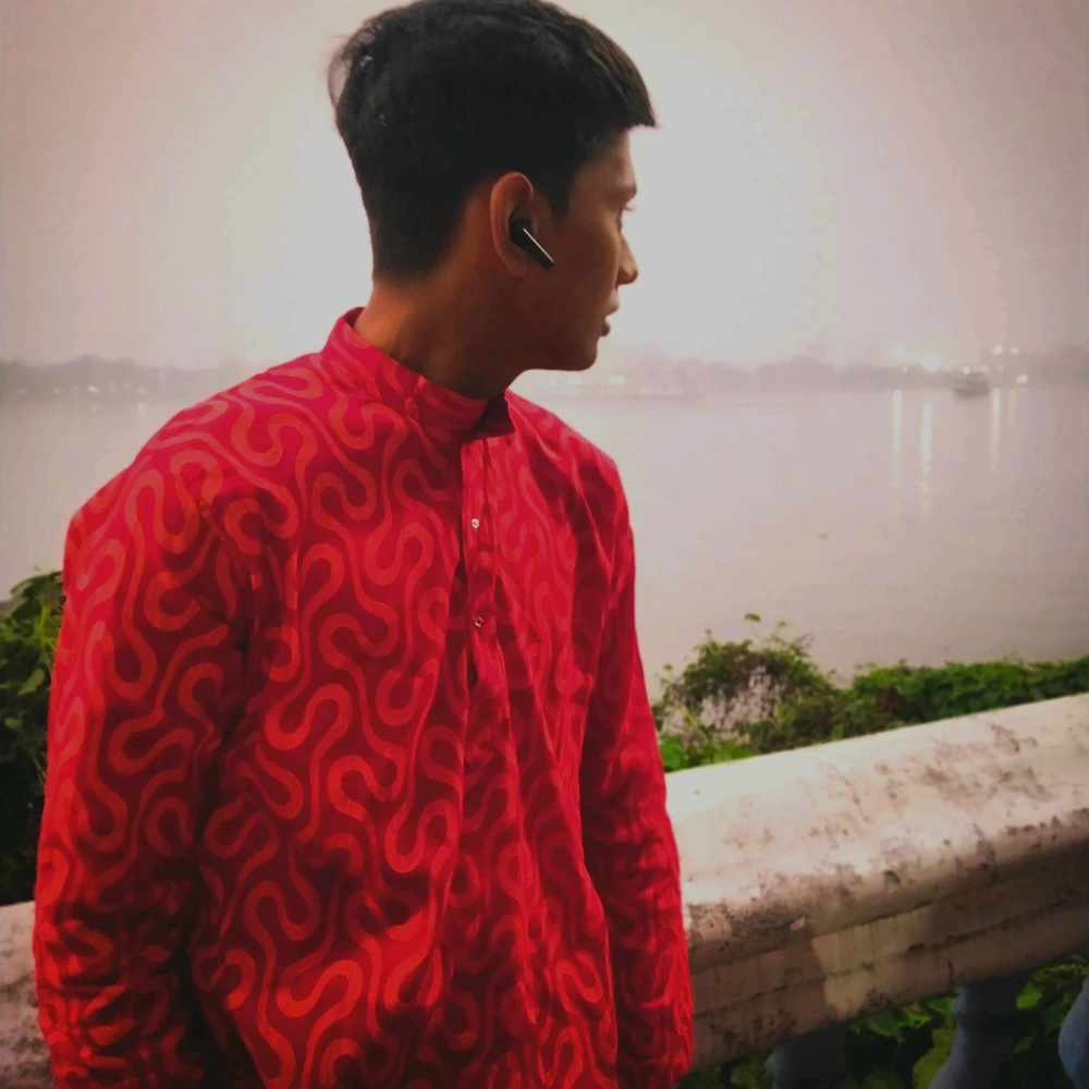 GIF uploaded by Dipanjan