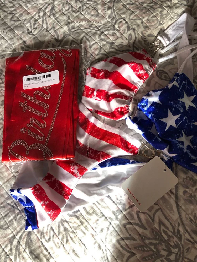 GIF uploaded by Melodie