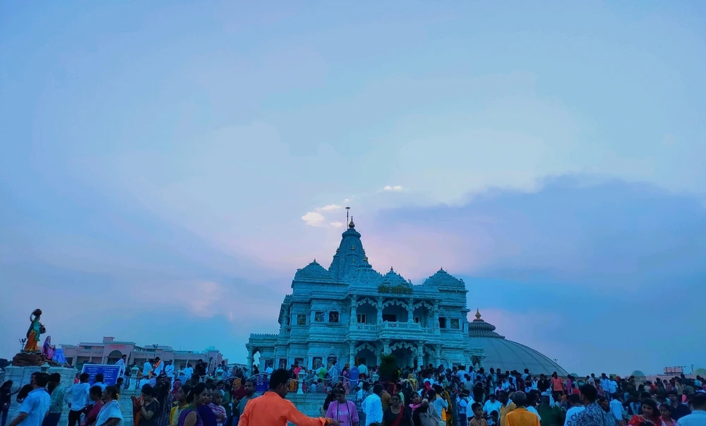 Sourabh choudhary द्वारा अपलोड किया गया GIF