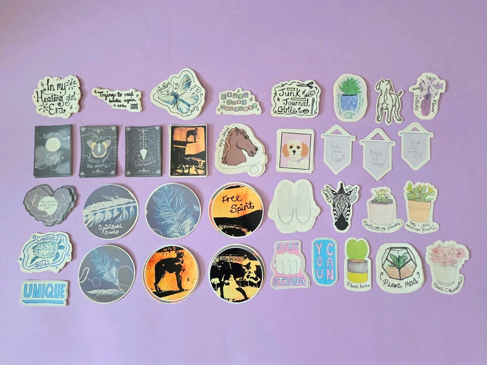 Collection of die cut stickers for junk journalling, scrapbooking or any craft or creative project ✨️