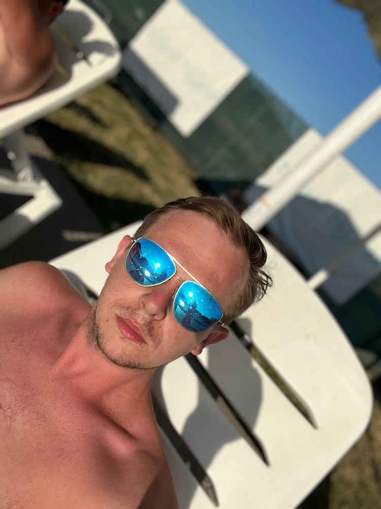 GIF uploaded by Stefan