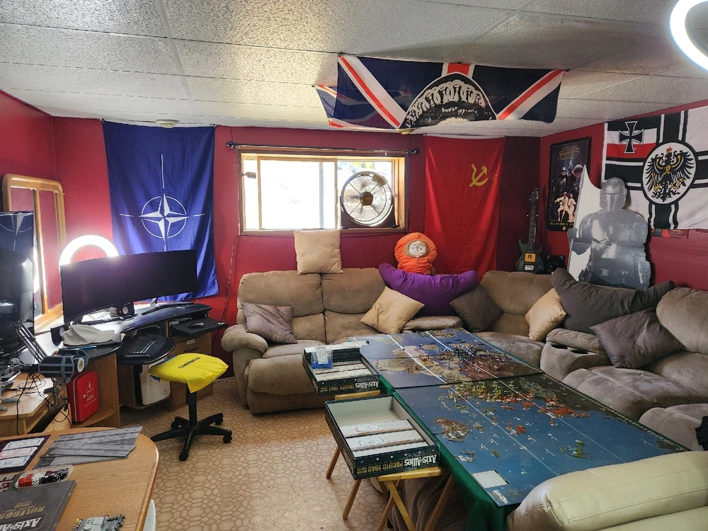 GIF uploaded by Darcy