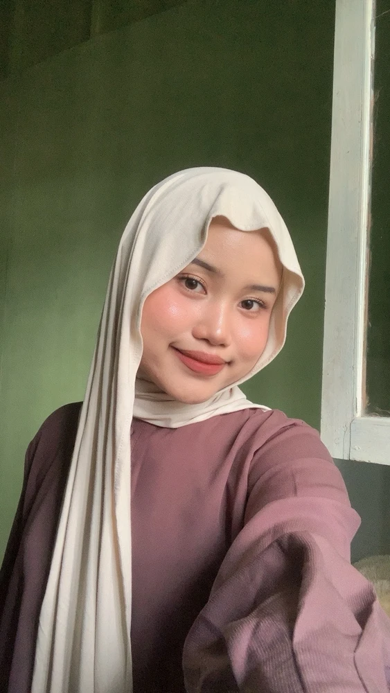 GIF diunggah oleh dina mardiana