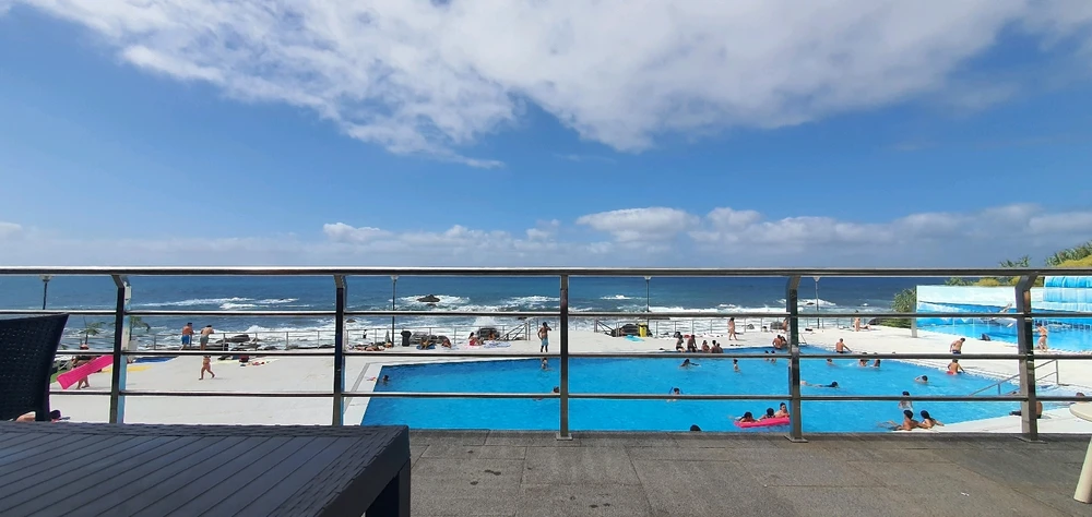 GIF uploaded by Henry