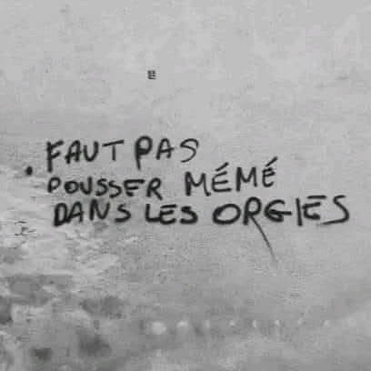 GIF ajouté par ✨ 𝓙𝓮𝓼𝓼𝓲𝓬𝓪 ✧