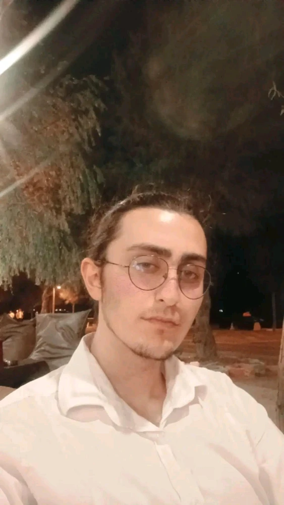 Turgut tarafından yüklenen GIF