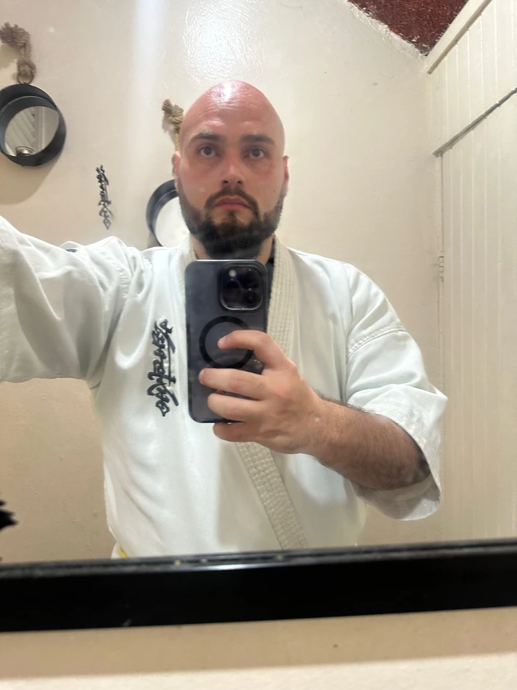 GIF uploaded by Hector NG.