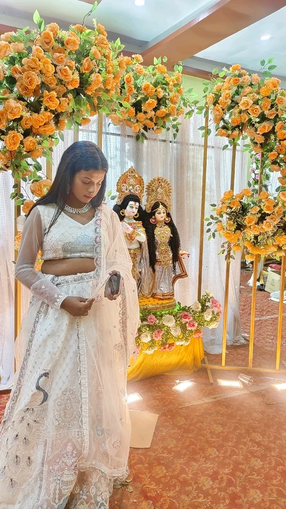 GIF uploaded by Ruhi Ghosh