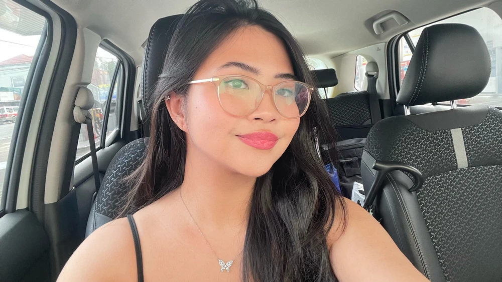 GIF uploaded by Annie