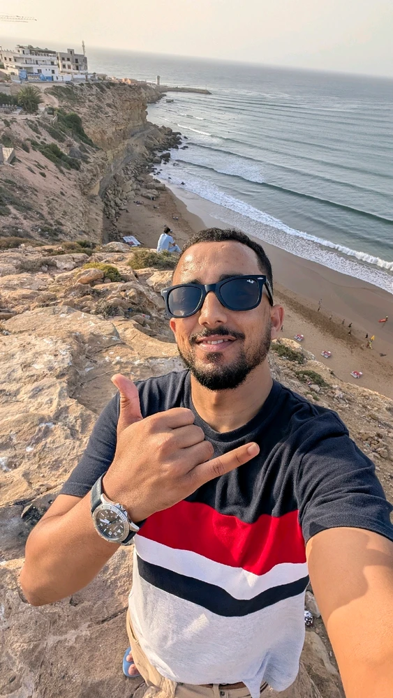 GIF diunggah dening Nikou