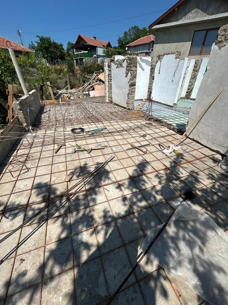 GIF uploaded by Mustafa