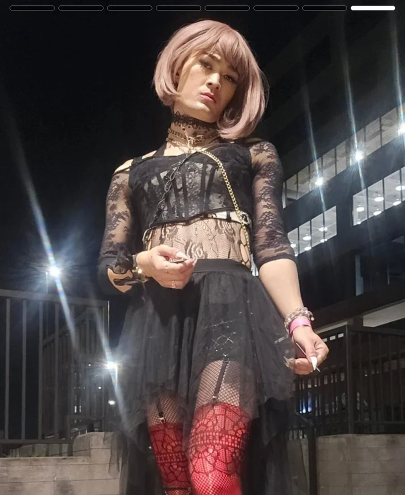 GIF diunggah dening Andrew