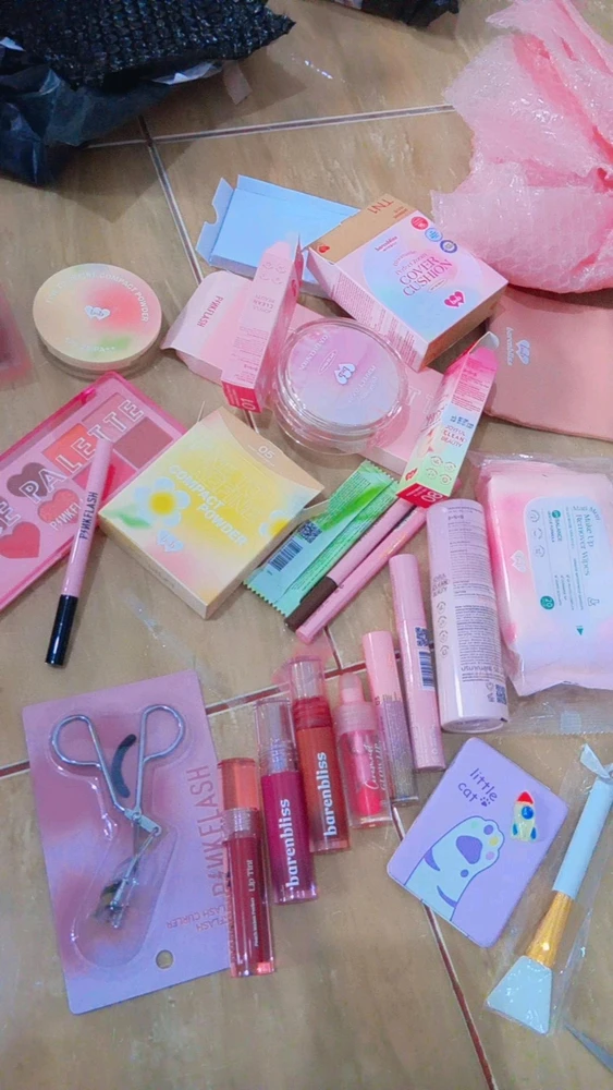 GIF uploaded by Fifi