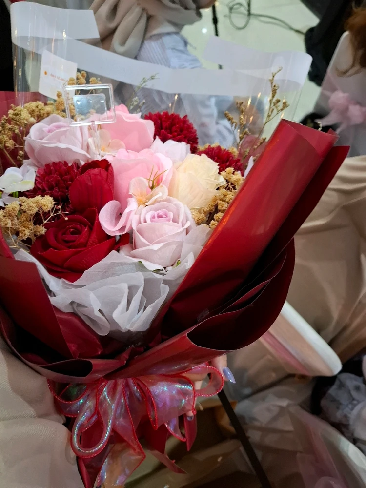 GIF uploaded by Putrialee