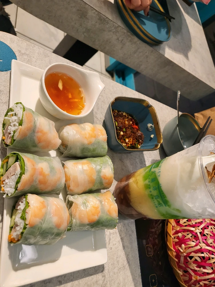 GIF uploaded by Happee