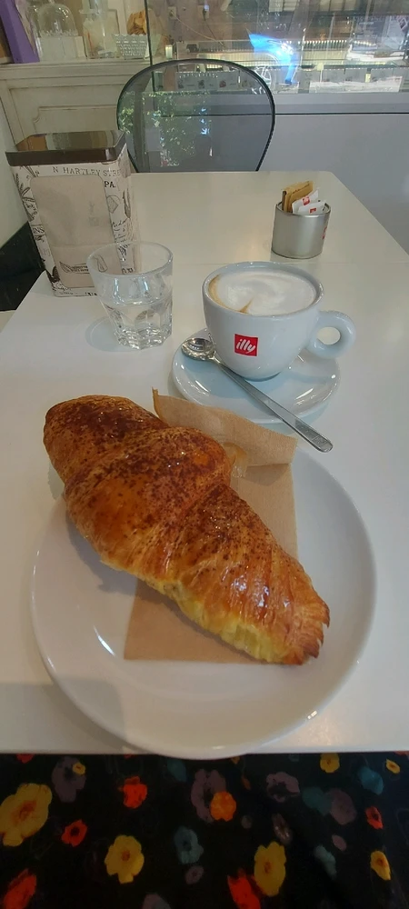 GIF caricata da 𝘎𝘪𝘢𝘱 ✨️