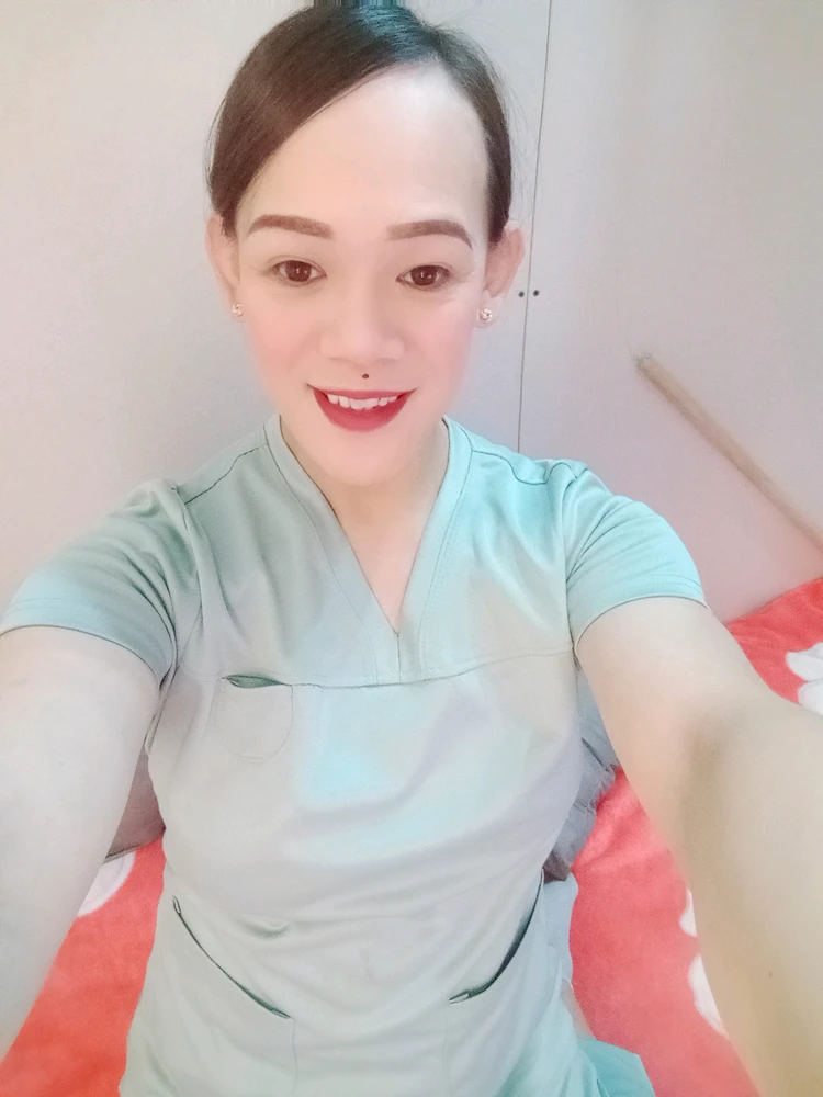 I-upload ni Zyra ang larawan