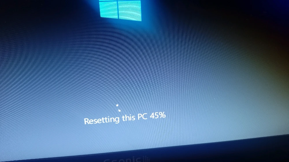 GIF uploaded by Roman